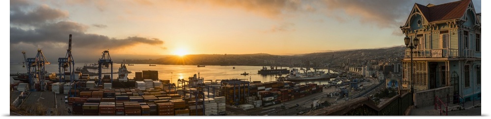 View of city and ports at dawn from Paseo 21 de Mayo, Playa Ancha, Valparaiso, Central Coast, Chile.
