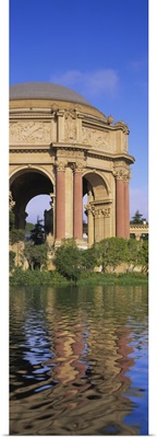 Reflection of a building in water, Palace Of Fine Arts, San Francisco, California