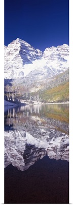 Reflection of a mountain in a lake, Maroon Bells, Aspen, Pitkin County, Colorado,