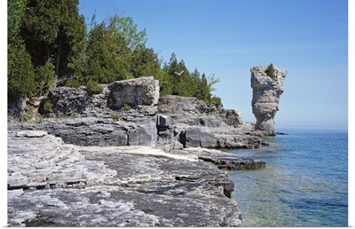 Rock formations, Bruce Peninsula, Georgian Bay, Ontario, Canada