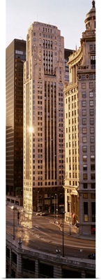 Skyscrapers in a city, Michigan Avenue, Wacker Drive, Chicago, Illinois