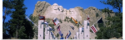 Statues on a mountain, Mt Rushmore, Mt Rushmore National Memorial, South Dakota