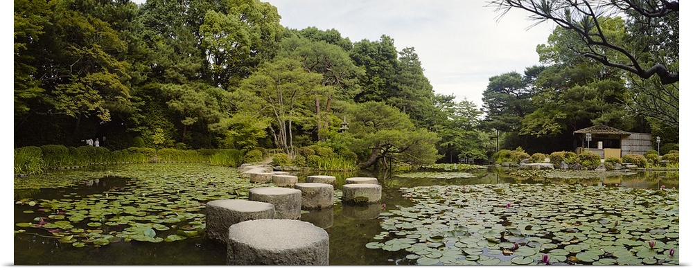 Stepping stones in a lake, Naka Shinen, Heian Jingu Shrine, Kyoto Prefecture, Kinki Region, Honshu, Japan