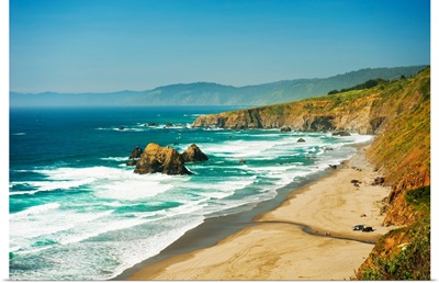 Surf at the Pacific coast, Northern California