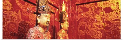 Temple Statues Hoa Lu Vietnam
