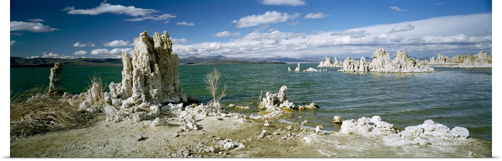 Tufa rock formations at the lakeside, Mono Lake, California