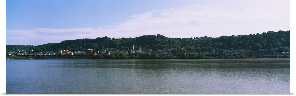 Village at the riverside, Ohio River, Mayville, Kentucky