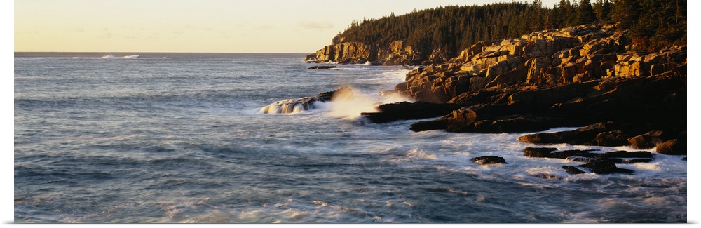 Waves breaking against the rocks, Otter Beach, Acadia National Park, Maine, New England