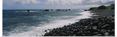 Waves breaking on the coast, Kaupo, Maui, Hawaii