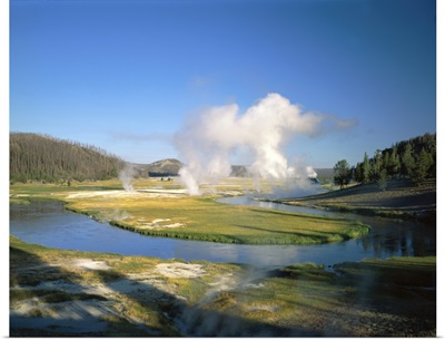 Wyoming, Yellowstone National Park, Midway Geyser Basin, Steam erupting from the thermal pool