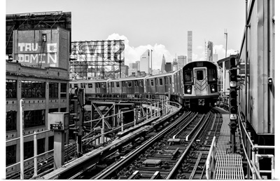 Black And White Manhattan Collection - Queens Subway