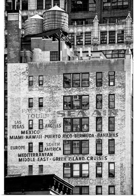 Black And White Manhattan Collection - Sea Air Facade