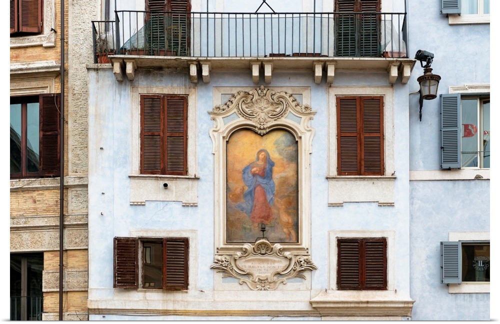 This is a building facade with a painting of Affresco della Madonna on Piazza della Rotonda in Rome, Italy.