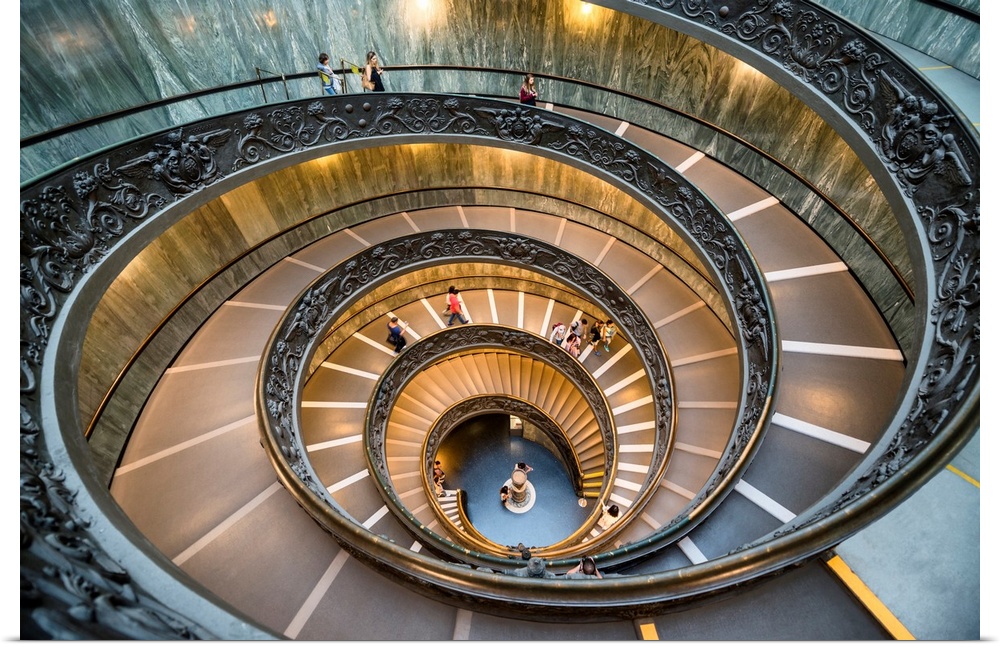 It's the modern "Bramante" spiral stairs of the Vatican Museums in the Vatican City State.