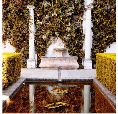 Made in Spain Square Collection - Fountain in the Gardens of Real Alcazar