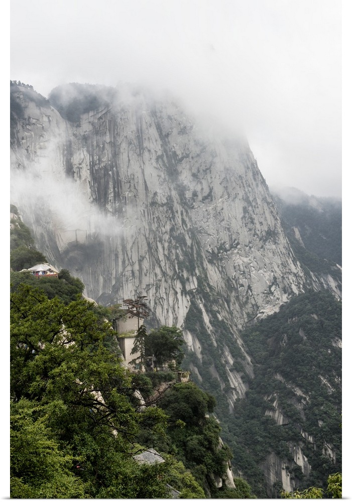 Mount Huashan, Shaanxi, China 10MKm2 Collection.