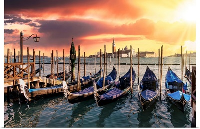 Venetian Sunlight - Gondolas Sunsets