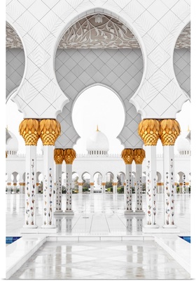 White Mosque - Courtyard