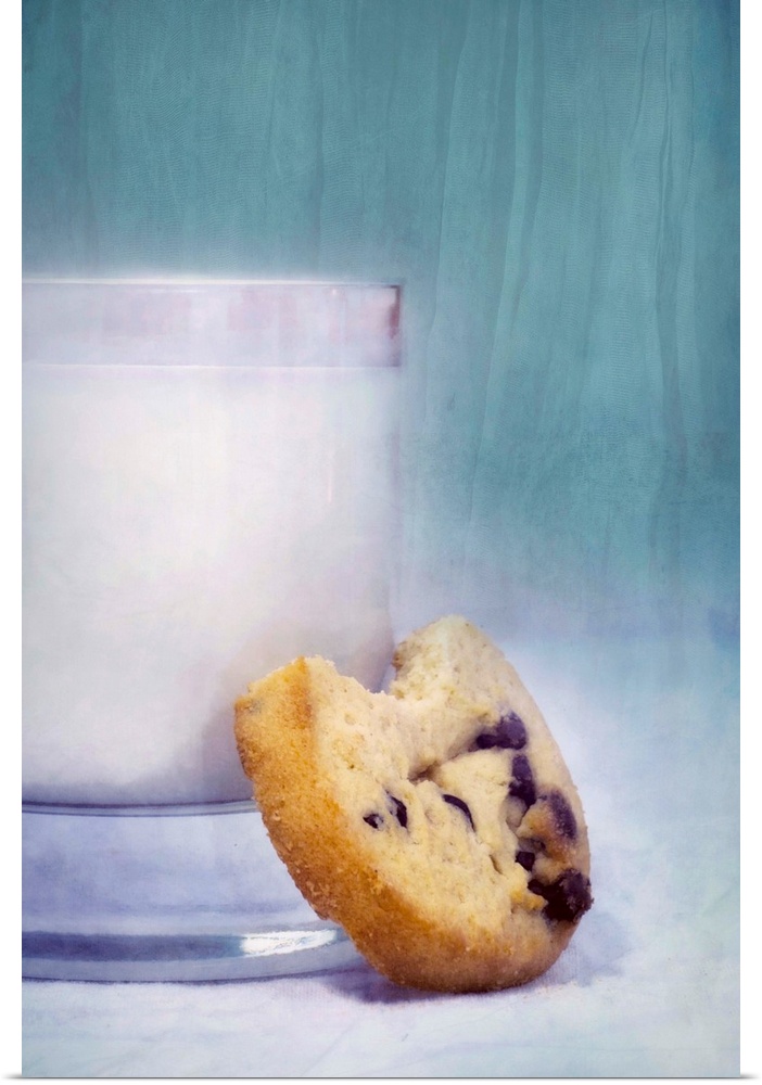 A glass of milk (real one, not fake one) and a chocolate chips cookie, makes a perfect after school snack. And people who ...
