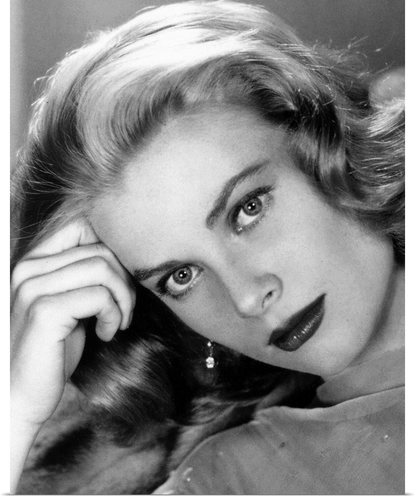 Grace Kelly B