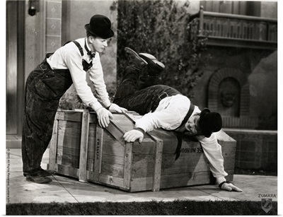 Laurel and Hardy  - B&W Music Box 3