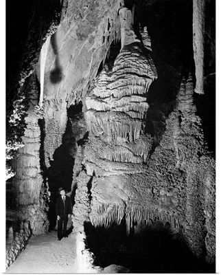 Large Formation At The "Hall Of Giants", In Carlsbad Cavern, Path And Rock Formations