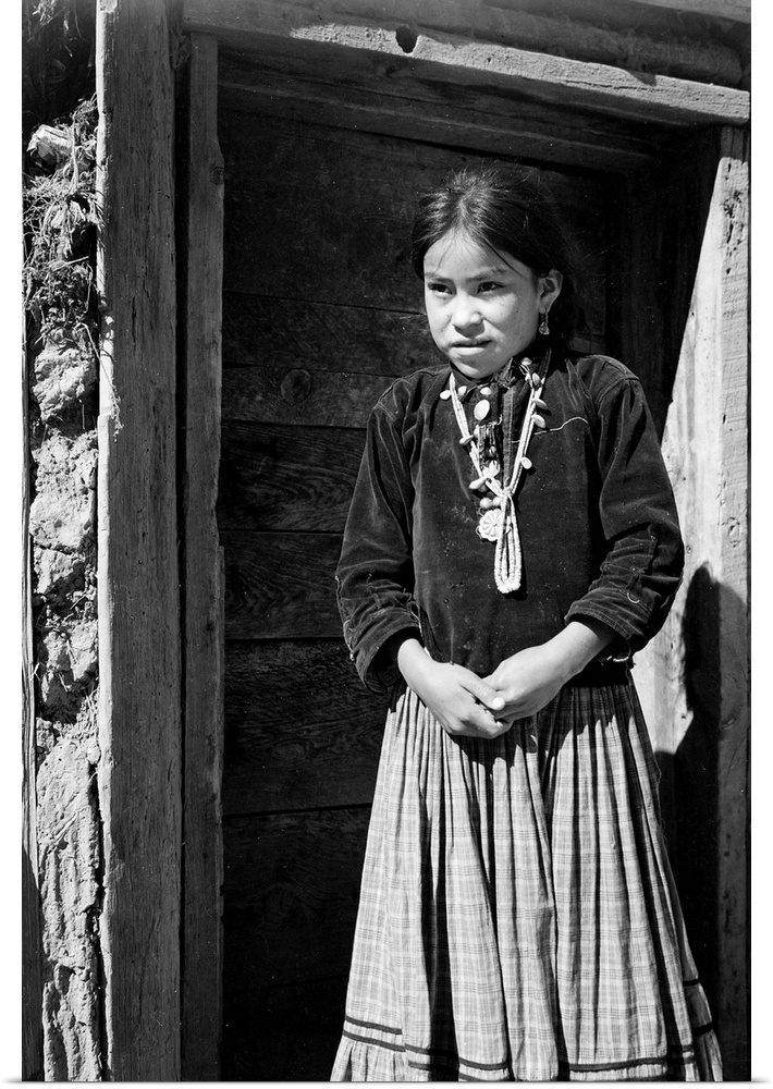 Navajo Girl, Canyon de Chelle, Arizona, 1941.
