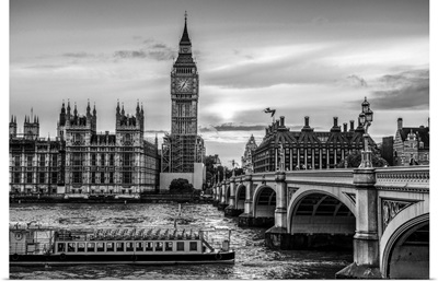 Riverboat on River Thames, Westminster, London, England, UK