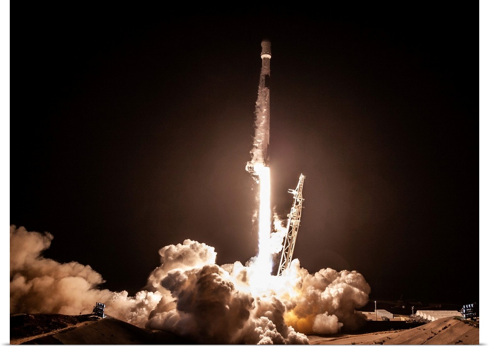 On Sunday, October 7 at 7:21 p.m. PDT, SpaceX successfully launched the SAOCOM 1A satellite from Space Launch Complex 4E (...