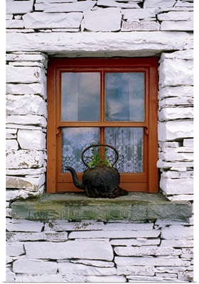 Bunratty Castle And Folk Park, County Clare, Ireland