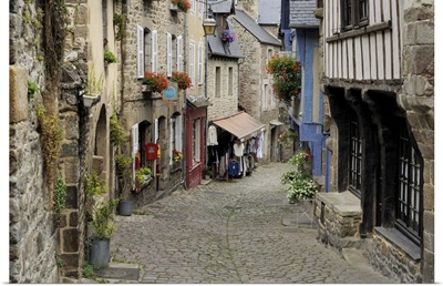 Ancient cobbled street and houses, Rue du Petit Fort, Cotes-d'Armor, Brittany, France