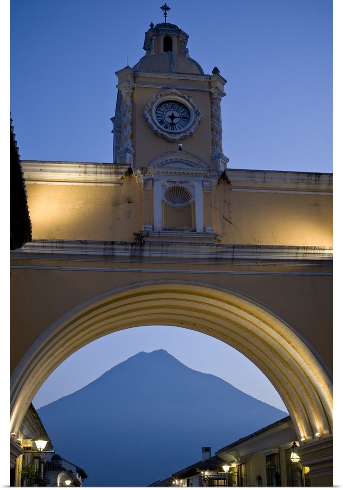 Arch of Santa Catalina, Antigua, Guatemala, Central America