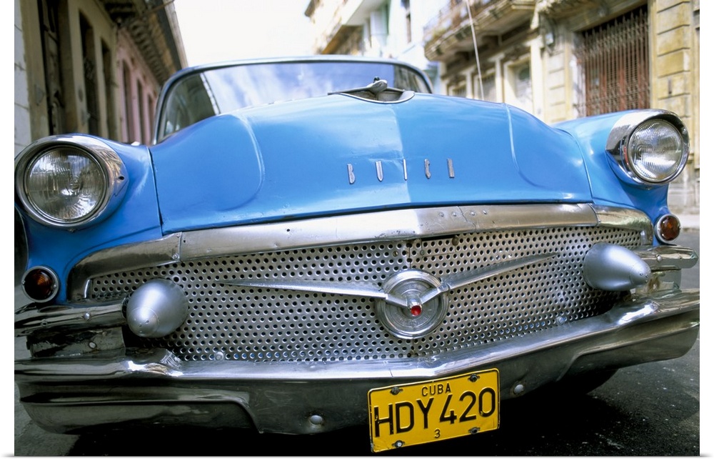 Buick, old American car, Havana, Cuba, West Indies, Central America