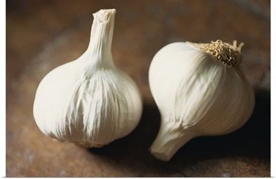 Close-up of two heads of garlic