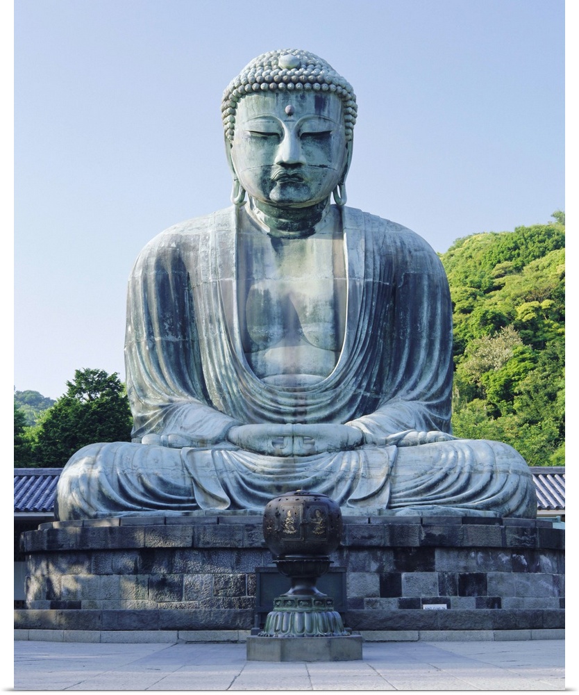 Daibusu (the Great Buddha), Kamakura, Tokyo, Japan