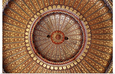 Detail of the exquisitely and finely gilded domed ceiling, Kuchaman Fort, India