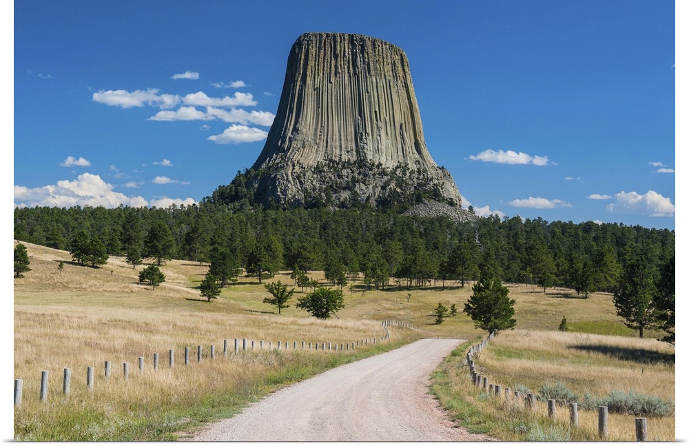 Devils Tower National Monument, Wyoming, United States of America, North America.