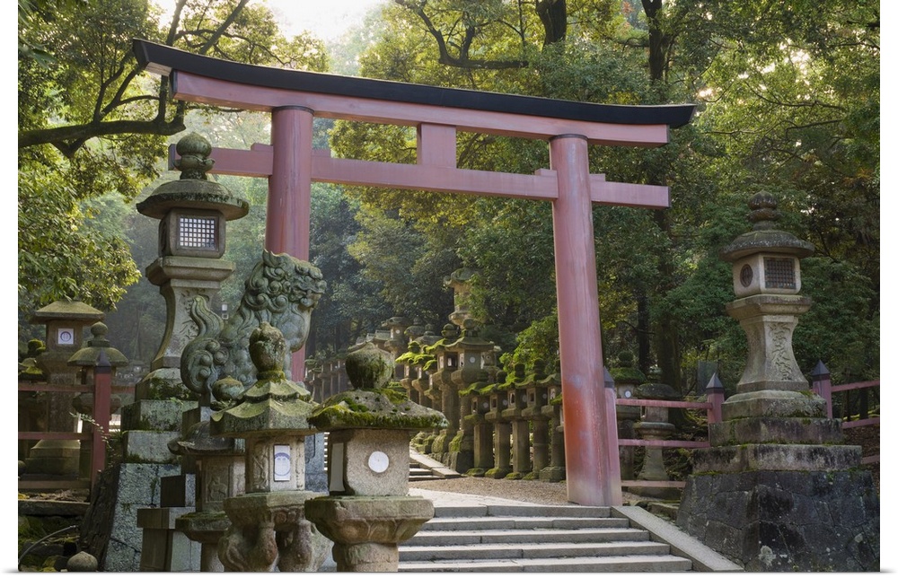 Entrance, Kasuga-Taisha Shrine, Nara, Kansai (Western Province), Honshu, Japan, Asia