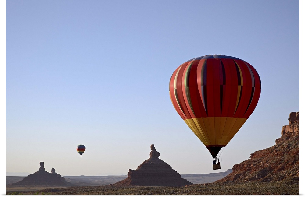 Formations in Valley of the Gods with two hot air balloons, near Mexican Hat, Utah