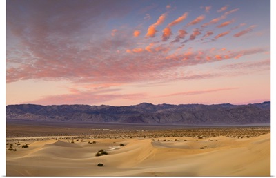 Mesquite Flat Sand Dunes At Sunsrise, Death Valley National Park, California