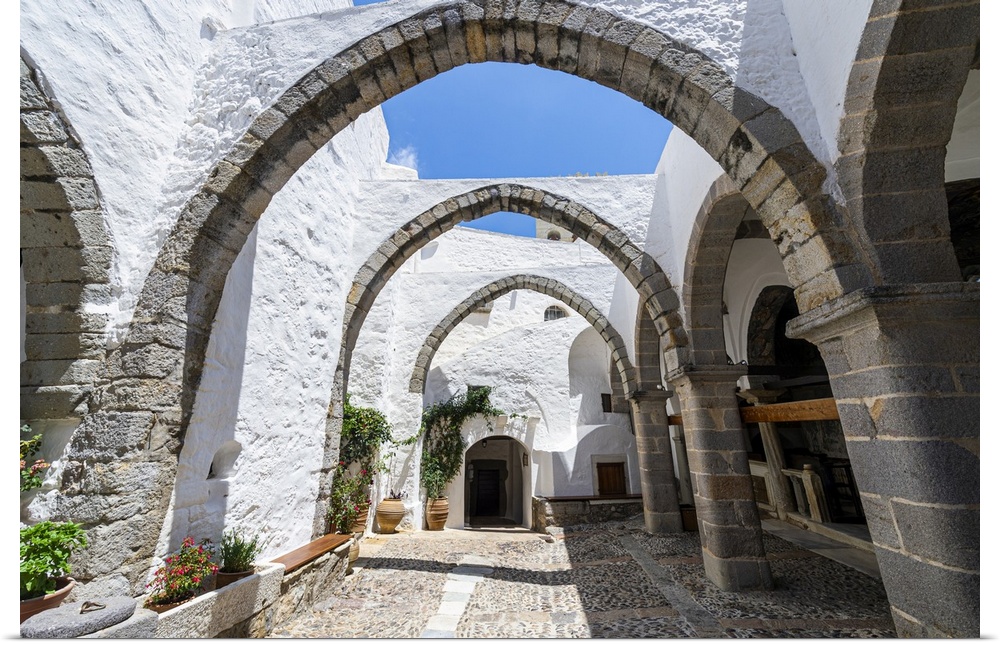 Monastery of Saint John the Theologian, UNESCO World Heritage Site, Chora, Patmos, Dodecanese, Greek Islands, Greece, Europe