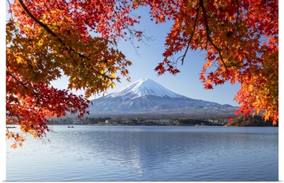 Mount Fuji, And Lake Kawaguchi, Yamanashi Prefecture, Honshu, Japan, Asia
