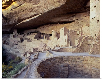 Old cliff dwellings and cliff palace in the Mesa Verde National Park, Colorado