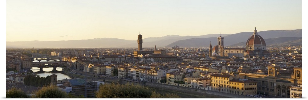 Panoramic view of Ponte Vecchio, River Arno, Florence, Tuscany, Italy