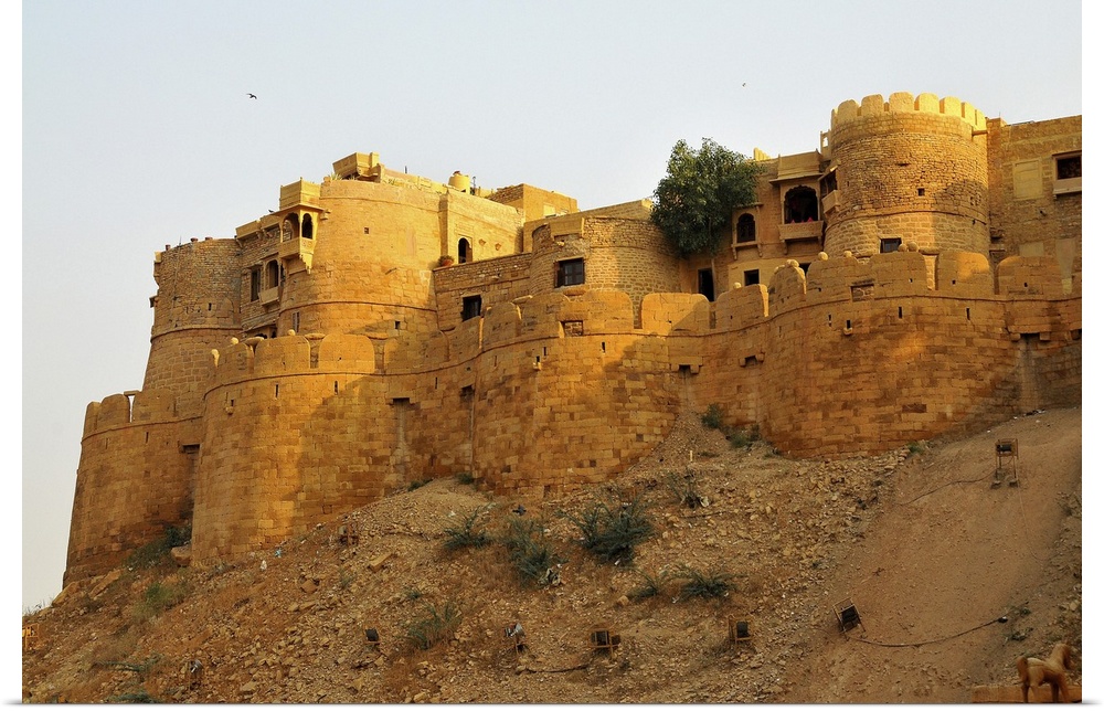 Remparts, towers and fortifications of Jaisalmer, Rajasthan, India, Asia.