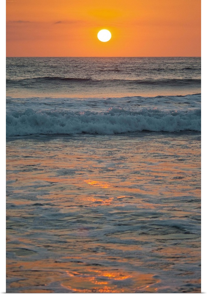 Sunset at Playa Guiones surfing beach, Nosara, Nicoya Peninsula, Guanacaste Province, Pacific coast, Costa Rica, Central A...