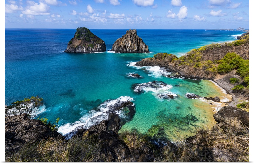 Turquoise water around the Two Brothers rocks, Fernando de Noronha, UNESCO World Heritage Site, Brazil, South America