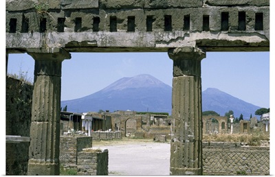 Versuvius Volcano seen from Pompeii, Pompeii, Campania, Italy