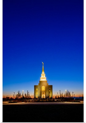Kansas City Missouri Temple, Twilight, Kansas City, Missouri