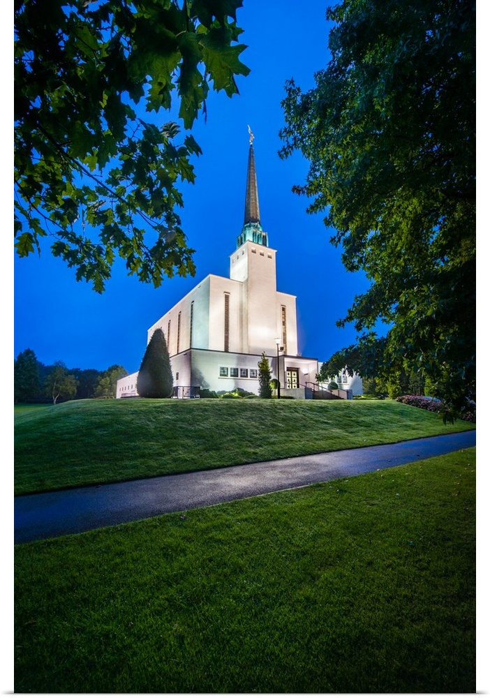 The London England Temple is the 12th operating temple and is located in Newchapel, Surrey. The temple can be found standi...